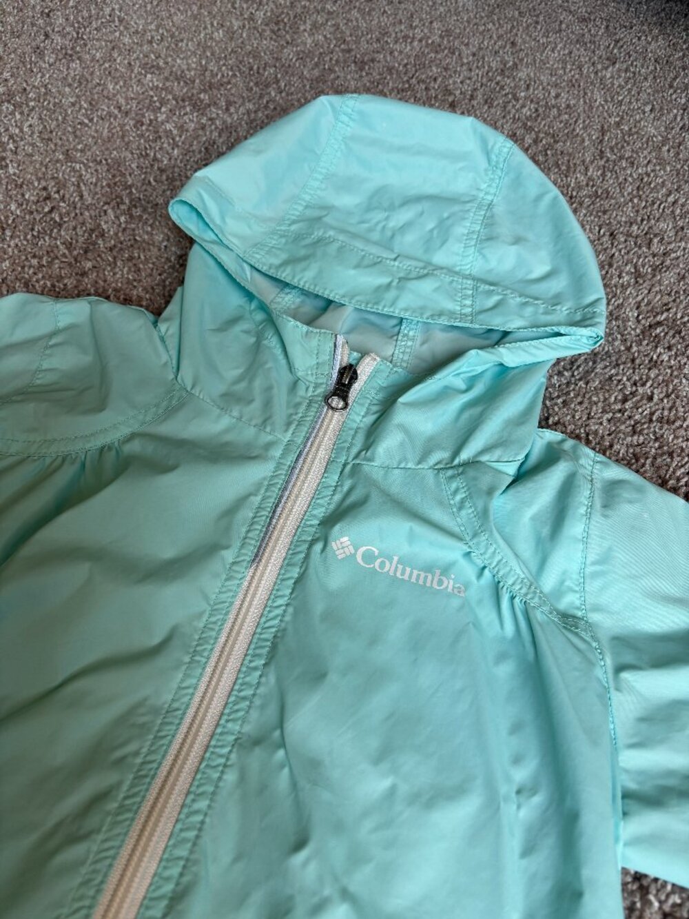 Columbia Lightweight Windbreaker Jacket, Light Turquoise